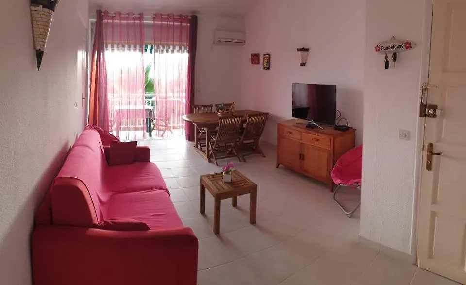 Appartement Ti Kaz A Rhum à Sainte-Anne  Guadeloupe